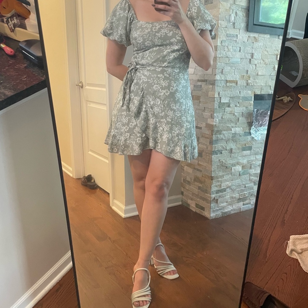 Trixxi Sage Floral Dress